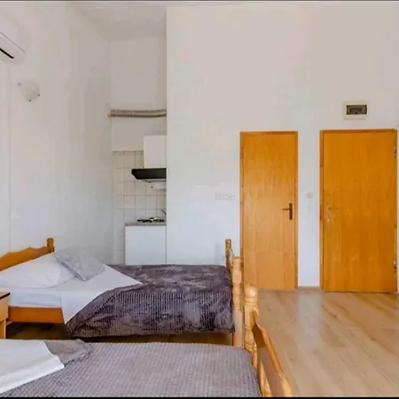 Apartment Racic *
